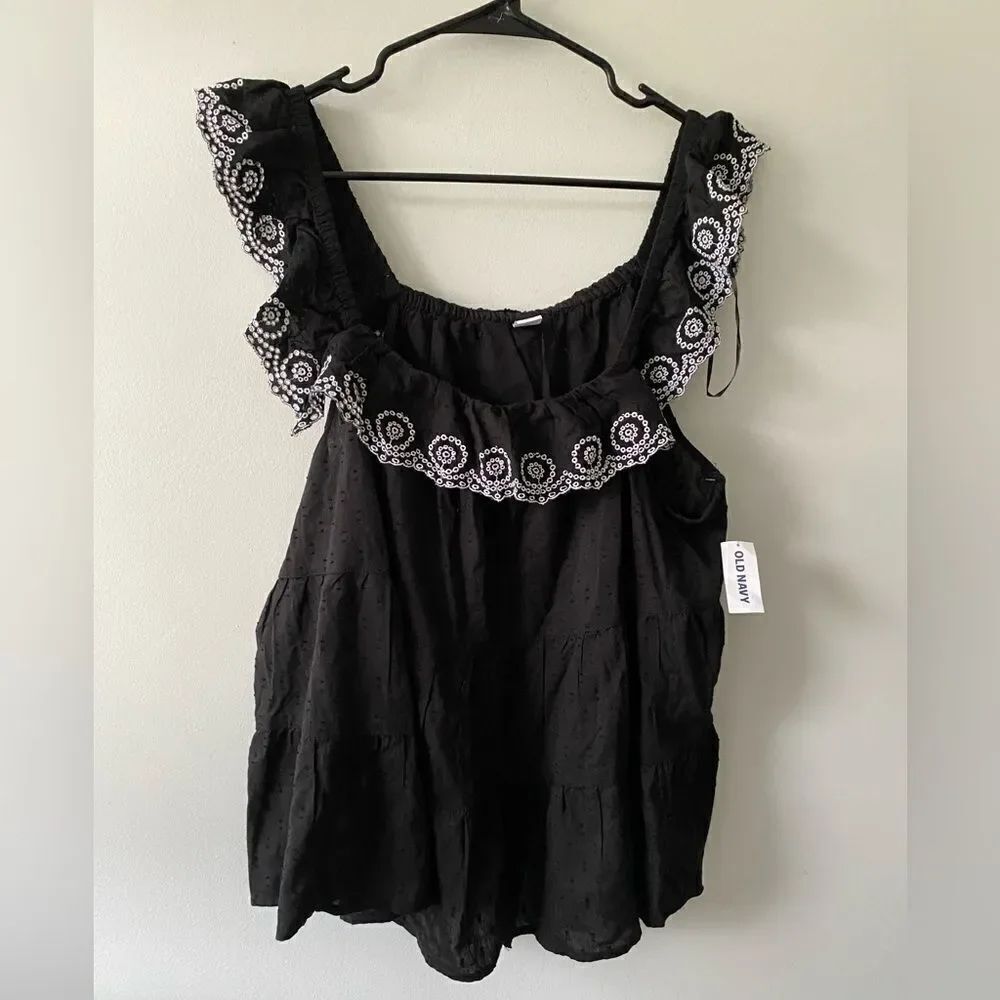 NWT old navy tank top